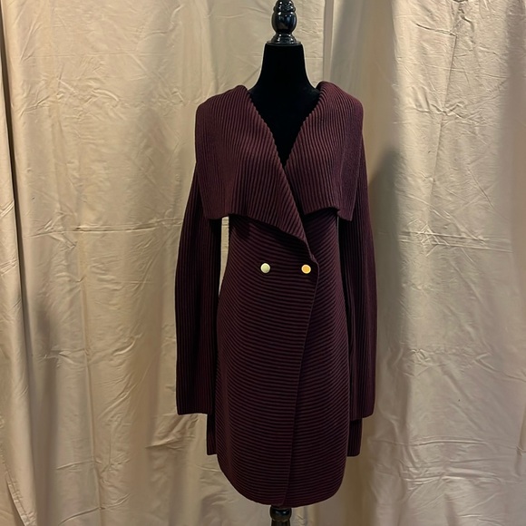 CAbi "Regal" Cardigan - Picture 1 of 4